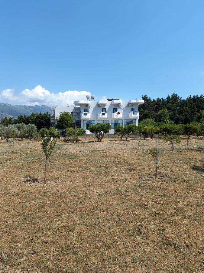 Agron Hotel Orikum